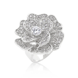 Floral Elegance Ring in White Gold